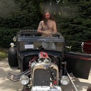 Meet your Posher, Bruce